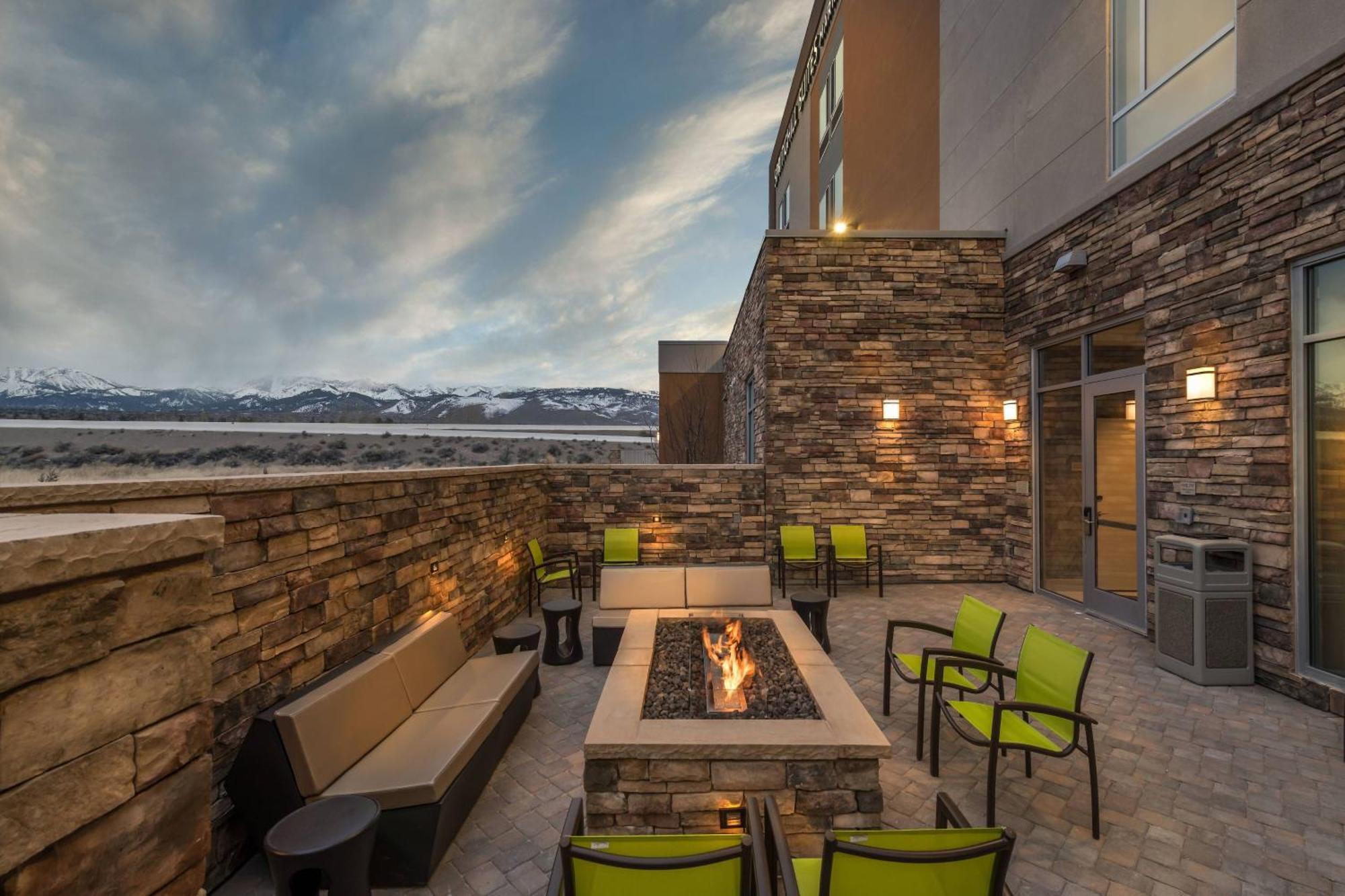 Springhill Suites By Marriott Reno Exterior foto